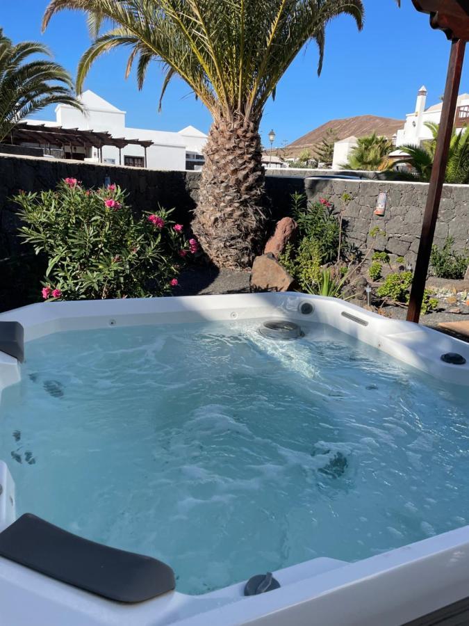 Villa Tropicana Playa Blanca  Eksteriør bilde
